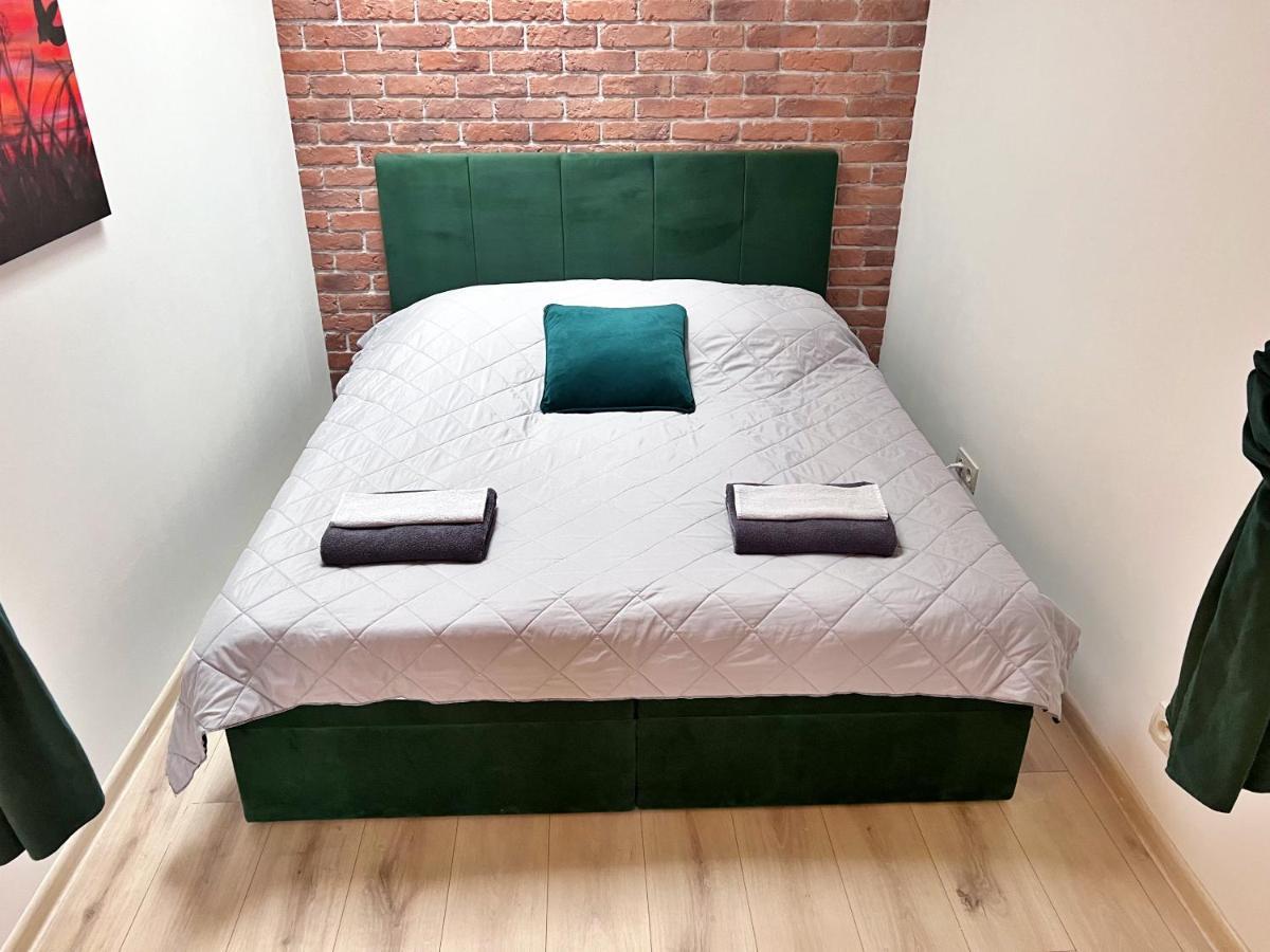 Apartament W Samym Centrum Jeleniej Gory Jelenia Góra Exterior foto